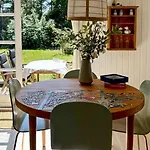 Family-friendly Near Skaerby בית נופש *