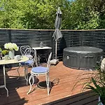 בית נופש Family-friendly Near Skaerby *